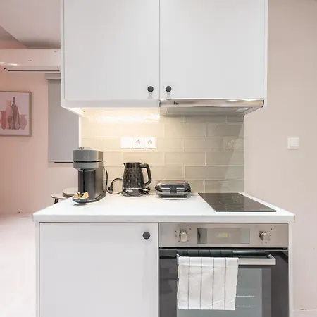 City Center Retreat: Modern Two Bedroom Apartment Athens Exterior photo